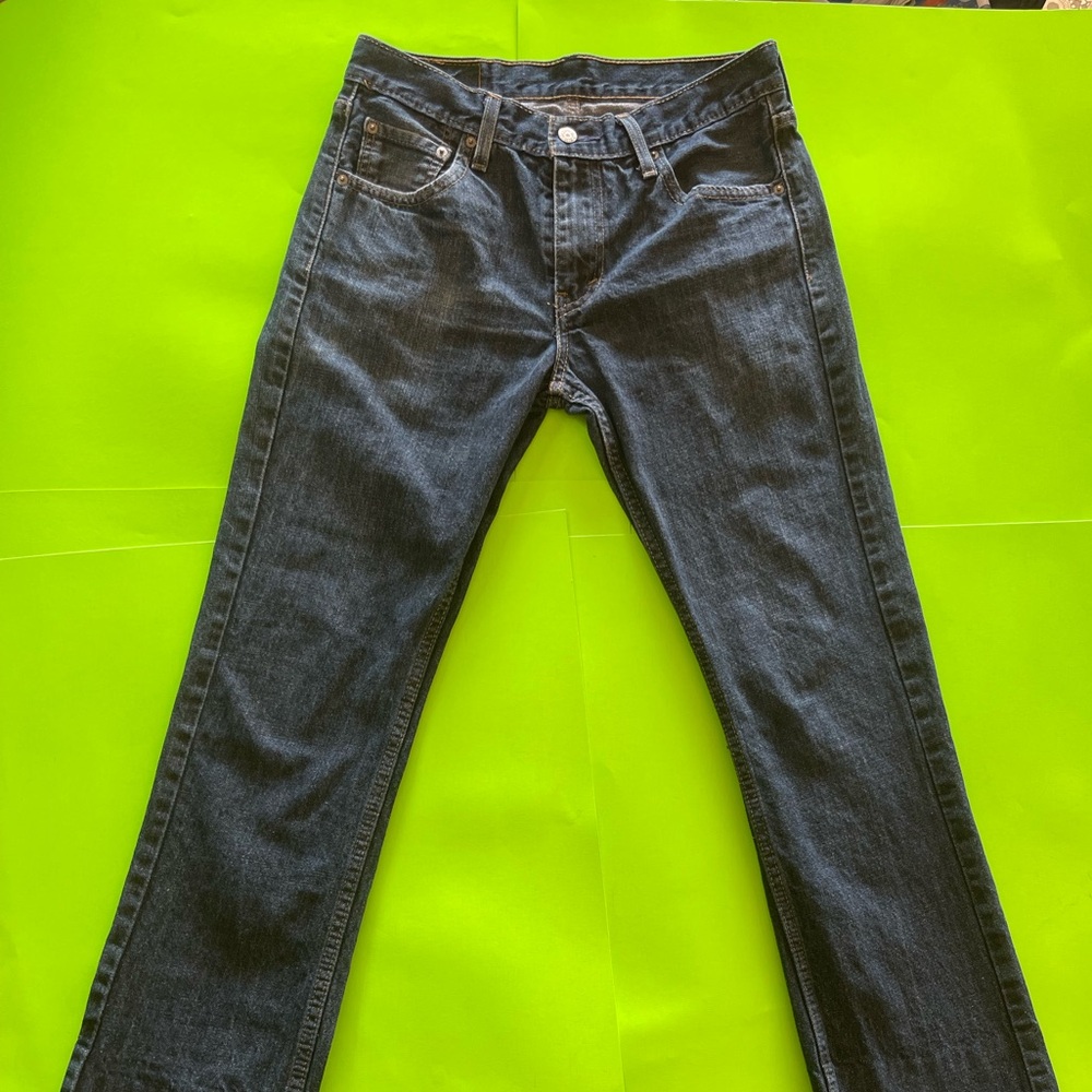 Levi’s 527 jeans
